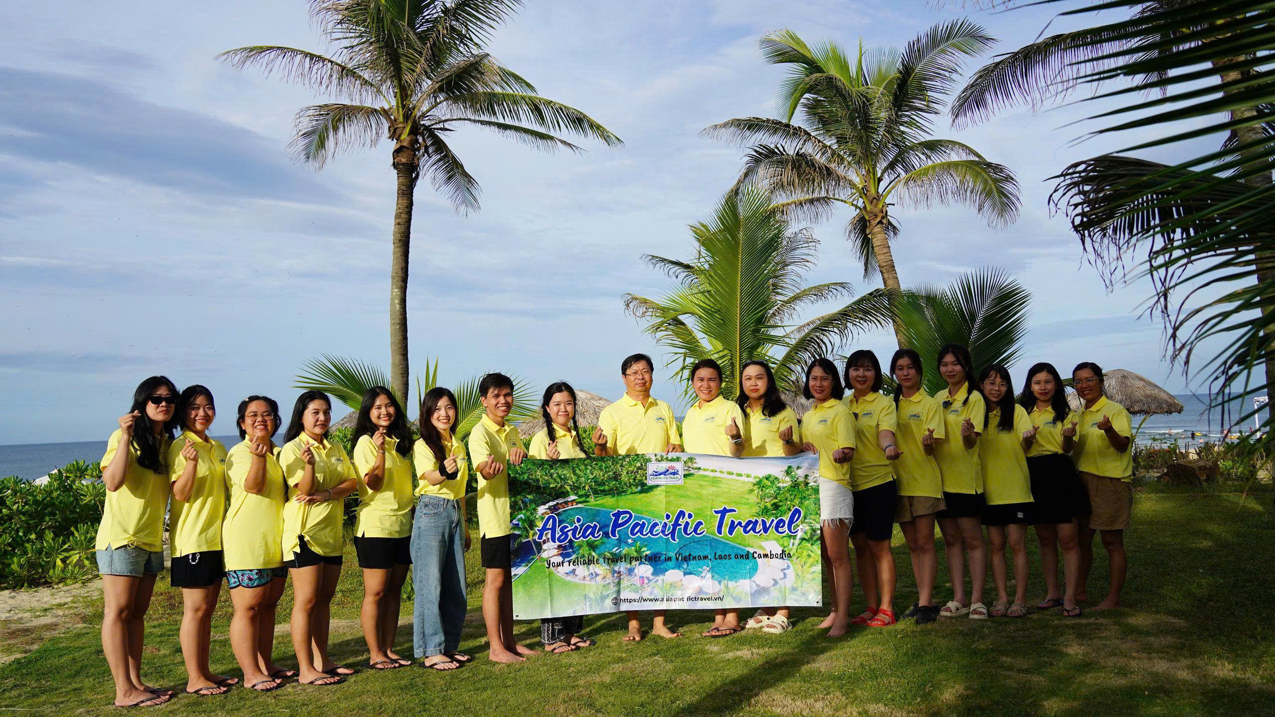 AsiaPacificTravel_team